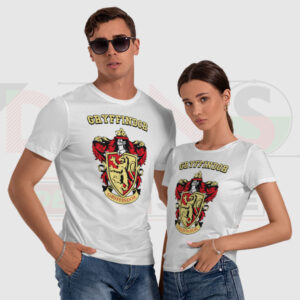 Gryffindor symbol T-shirt with bold lion emblem graphic