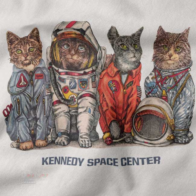 Funny astronaut cat t-shirt for space and pop culture fans