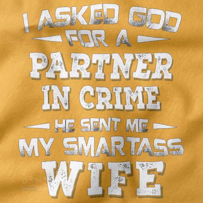 Smartass wife statement streetwear sweatshirt