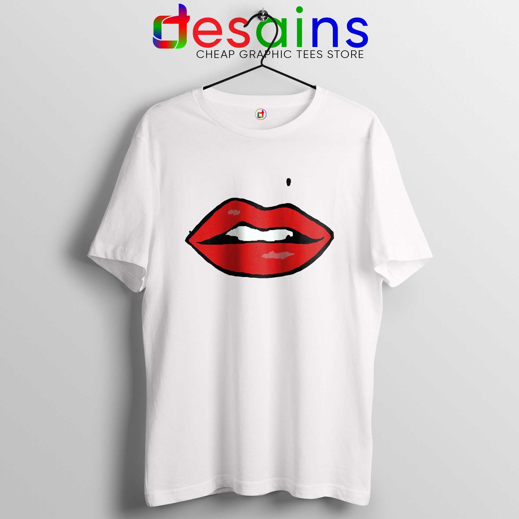 red lips t shirt